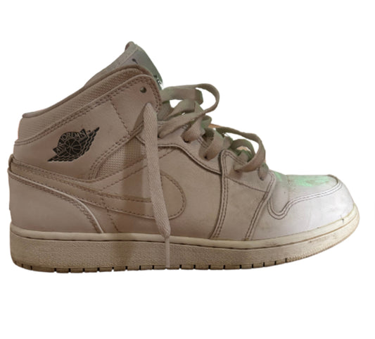 Jordan 1 Mid