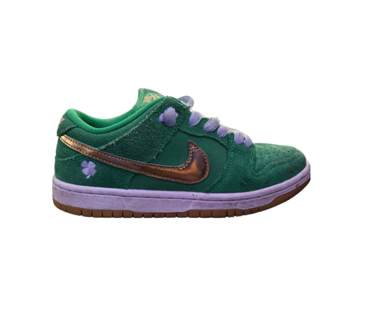 Nike SB Dunk Low “St Patrick’s Day”